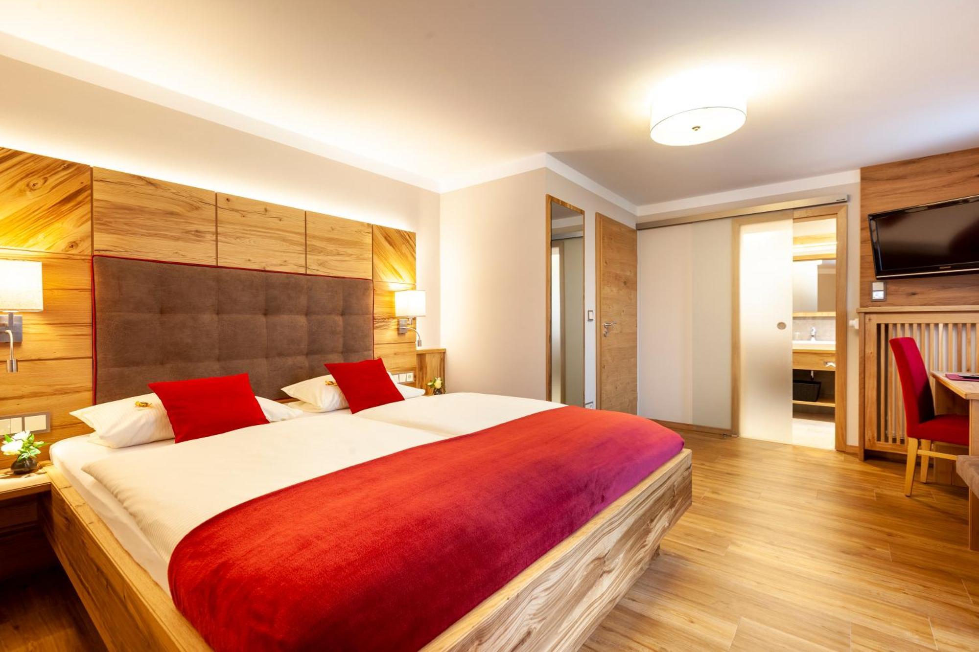 Genusshotel Hohenbogen Neukirchen beim Heiligen Blut Extérieur photo