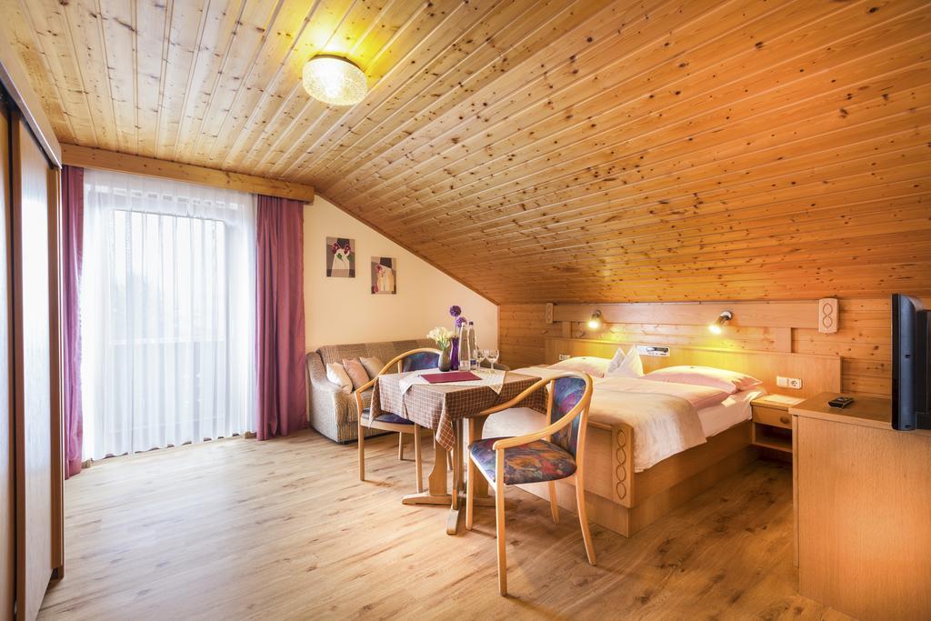 Genusshotel Hohenbogen Neukirchen beim Heiligen Blut Extérieur photo